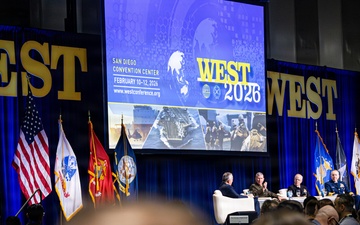 The Commandant, Gen. Eric M. Smith attends 2026 WEST: Premier Sea Services Event