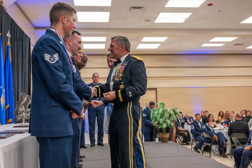 Florida Guard Honors Outstanding Airmen