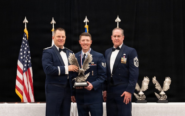 Florida Guard Honors Outstanding Airmen