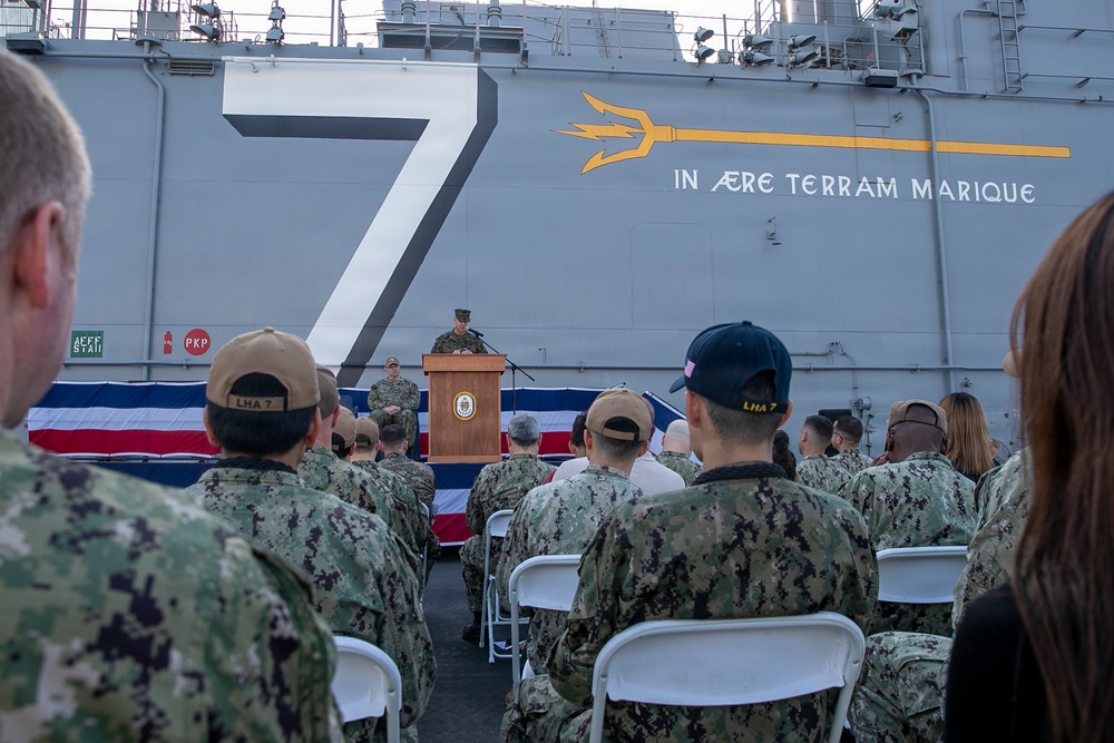 PHIBRON 11’s Change of Command Ceremony