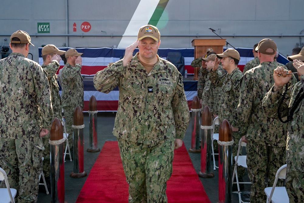 PHIBRON 11’s Change of Command Ceremony