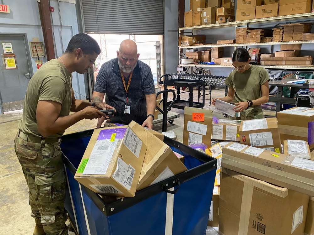 NAVSUP WSS Transportation Team Drives Logistical Readiness