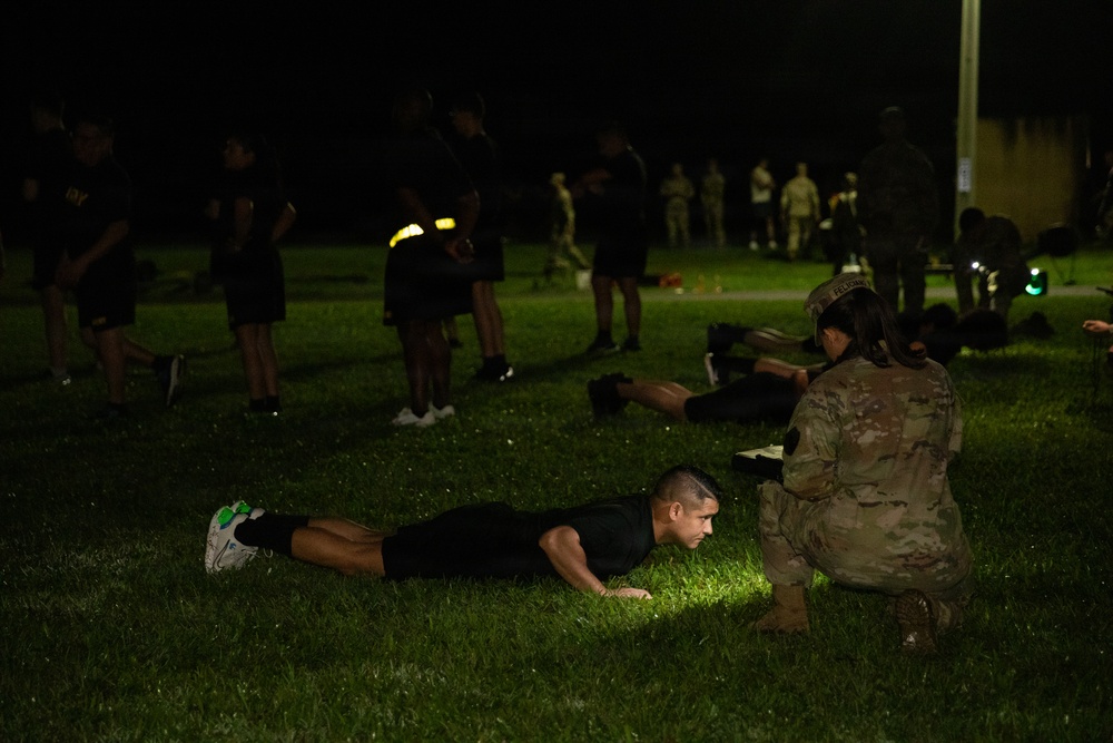 1st Mission Support Command Conduct Army Fitness Test