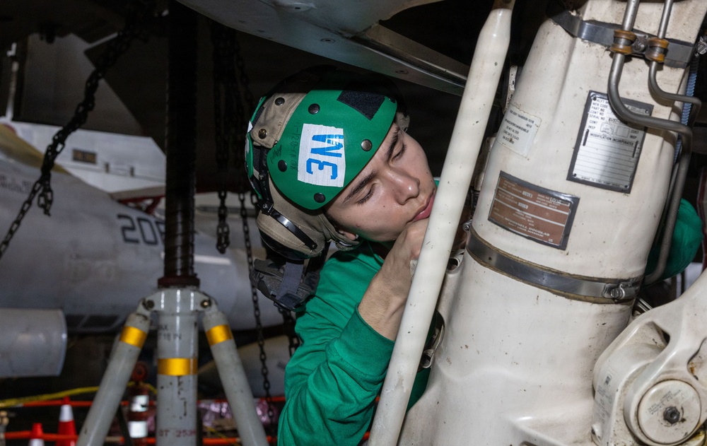 Daily Operations Aboard USS George H.W. Bush (CVN 77)