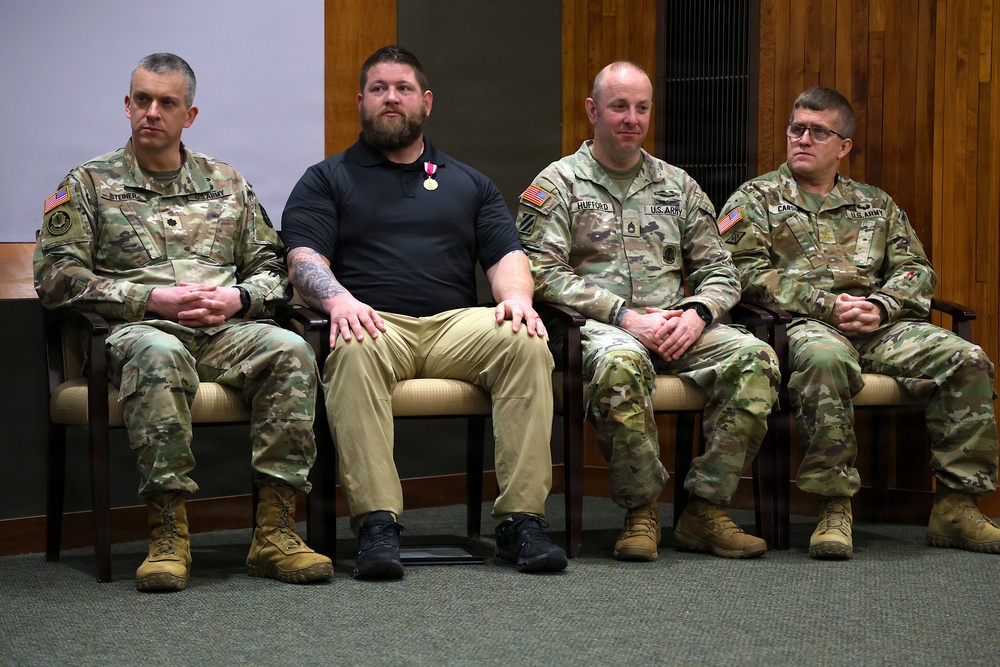 Illinois Army National Guard Combatives Instructor Retires After 23 Years of Service