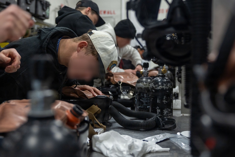 MARSOC Conducts Underwater Dive and Sustainment Training