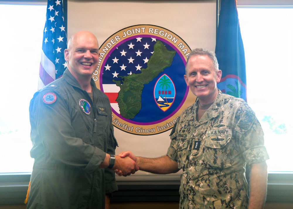 Commander, Naval Information Forces, meets with Information Warfare Sailors stationed in Guam.