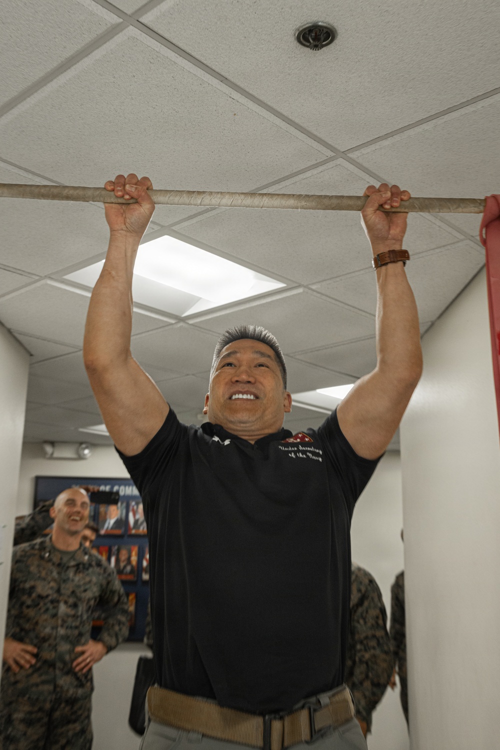 USECNAV visits MCRDSD