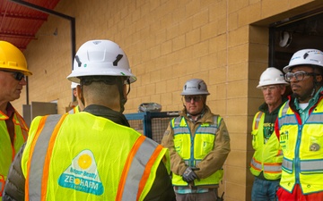 USECNAV visits MCRDSD