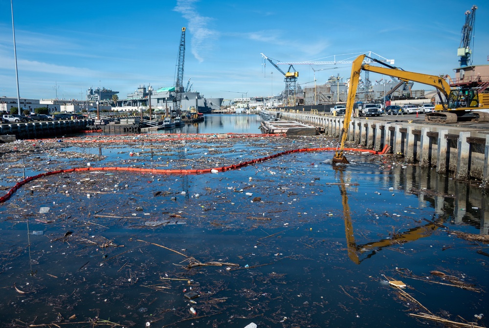 Chollas Creek Clean-up Effort Supports Environmental Stewardship