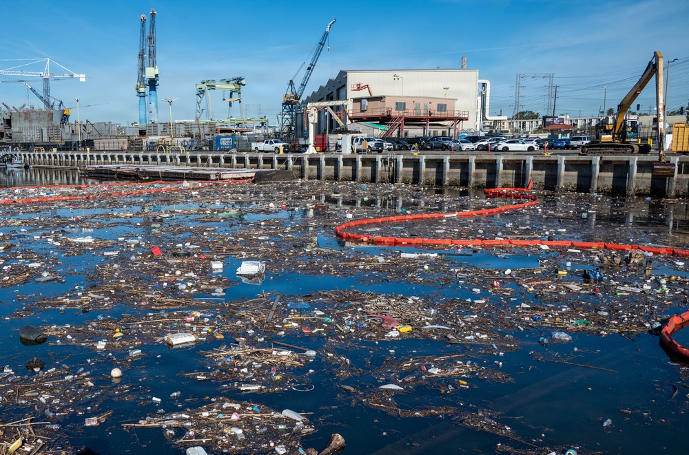 Chollas Creek Clean-up Effort Supports Environmental Stewardship