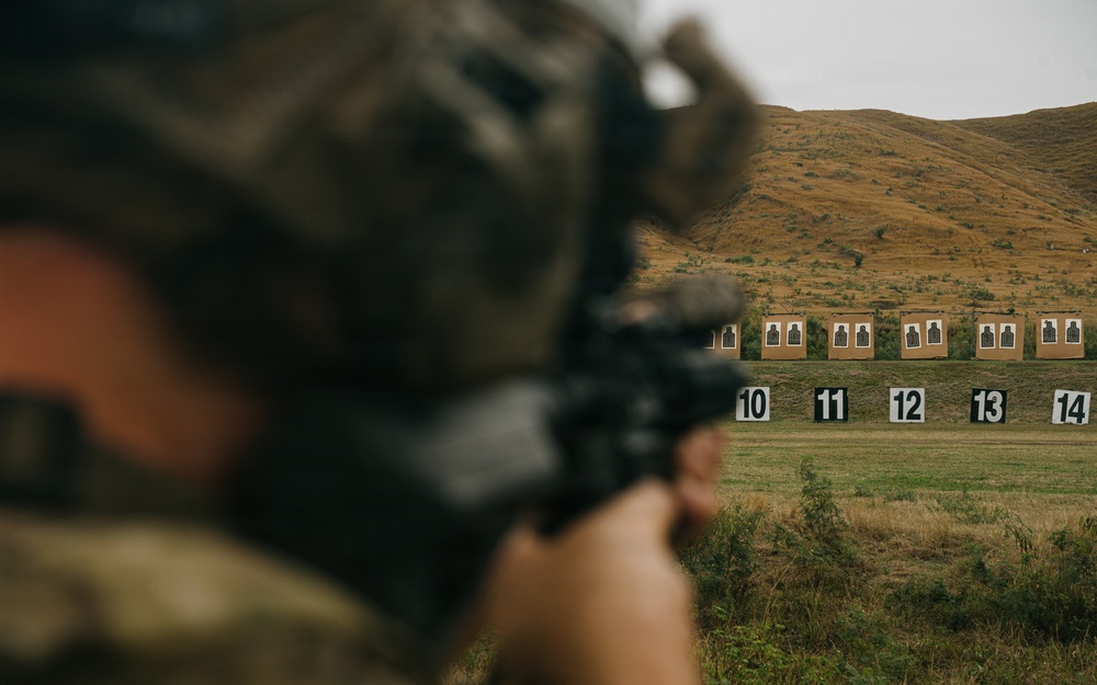 Marines, Air Force EOD build joint lethality in Puerto Rico