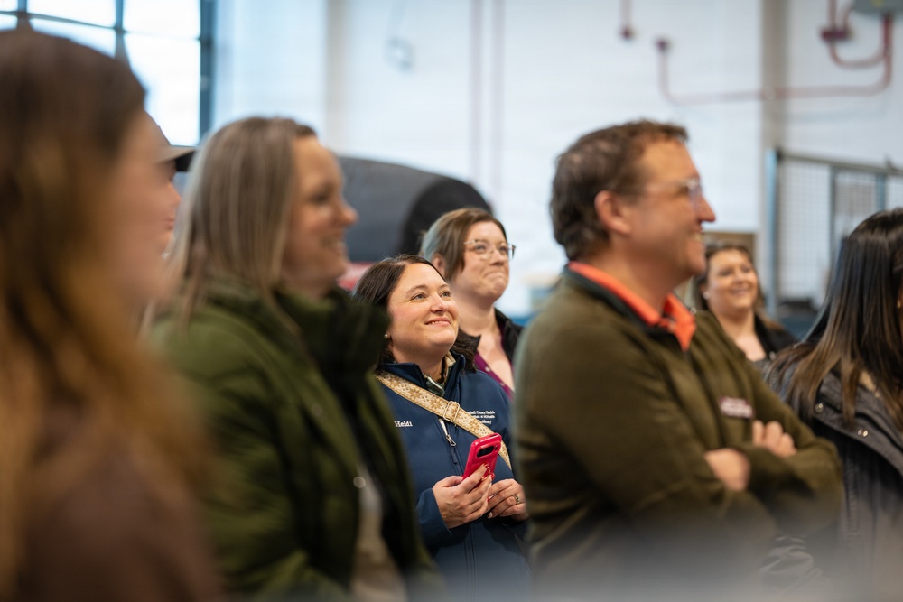 Gillette Area Leadership Tours Wyoming Air National Guard Base