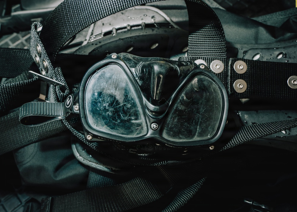 Sailors Hold Scuba Supervisor Qualification Training at Joint Base Pearl