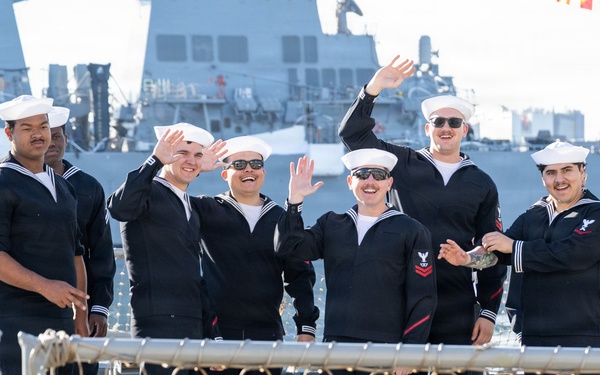 USS Mustin to forward deploy to Japan
