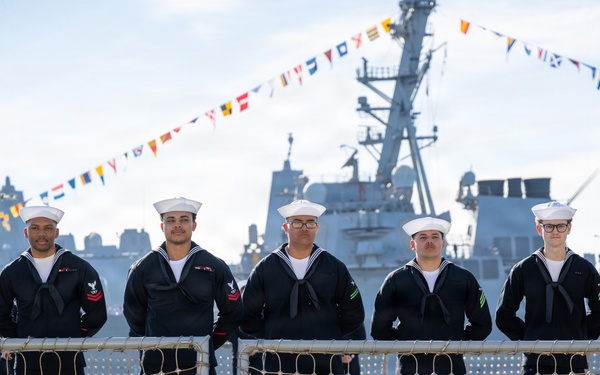 USS Mustin to forward deploy to Japan