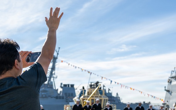 USS Mustin to forward deploy to Japan