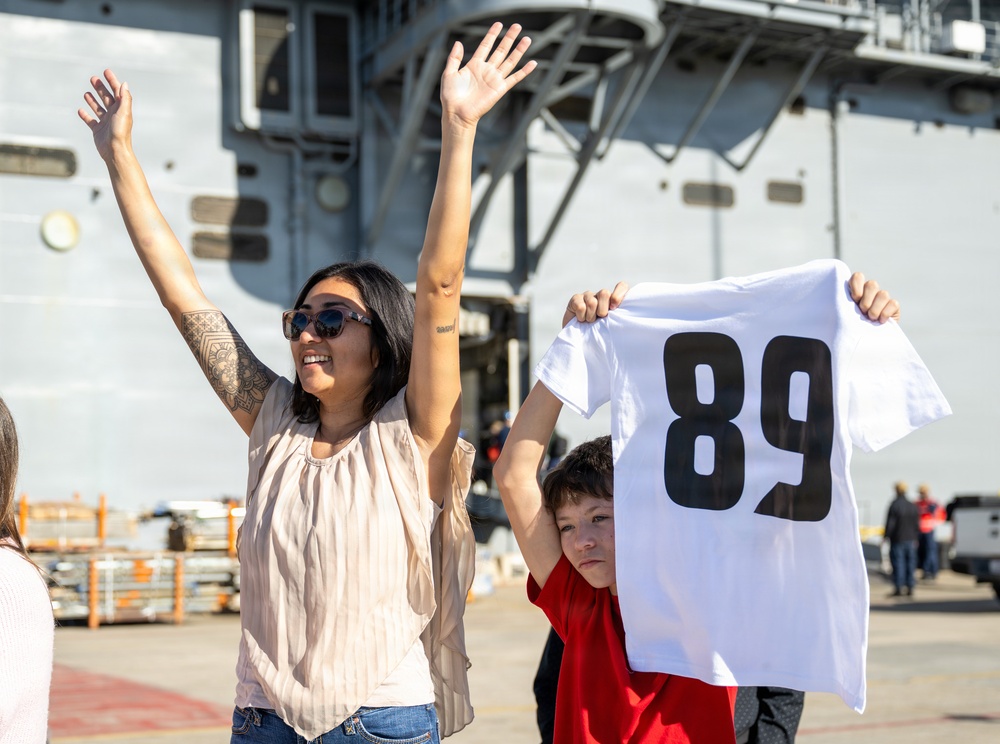 USS Mustin to forward deploy to Japan