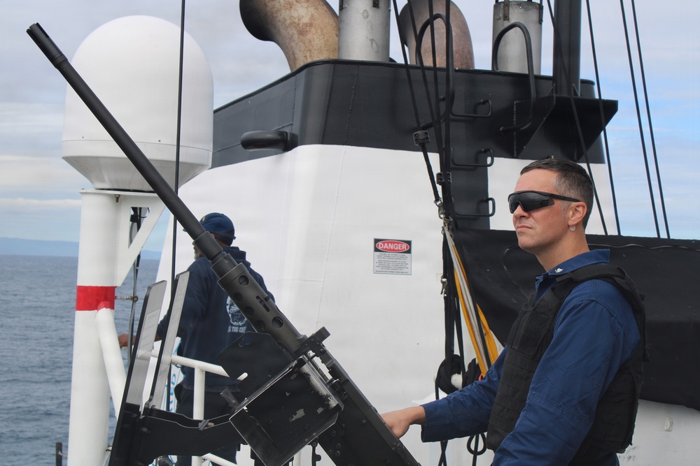 US Coast Guard and Navy participate in joint patrol in the Bay of Port-au-Prince