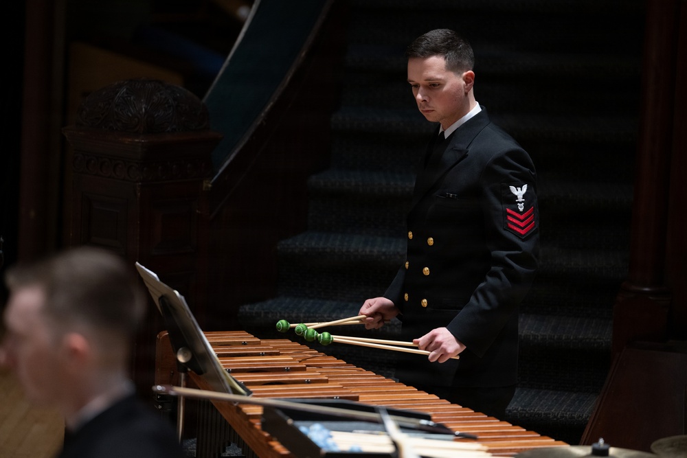 Navy Band performs at the Hochstein School