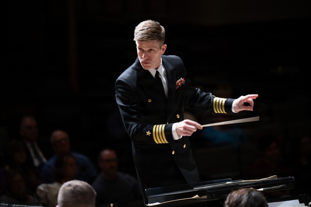 Navy Band performs at the Hochstein School