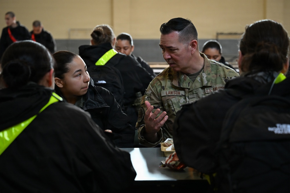Washington National Guard leaders visit Washington Youth ChalleNGe Academy