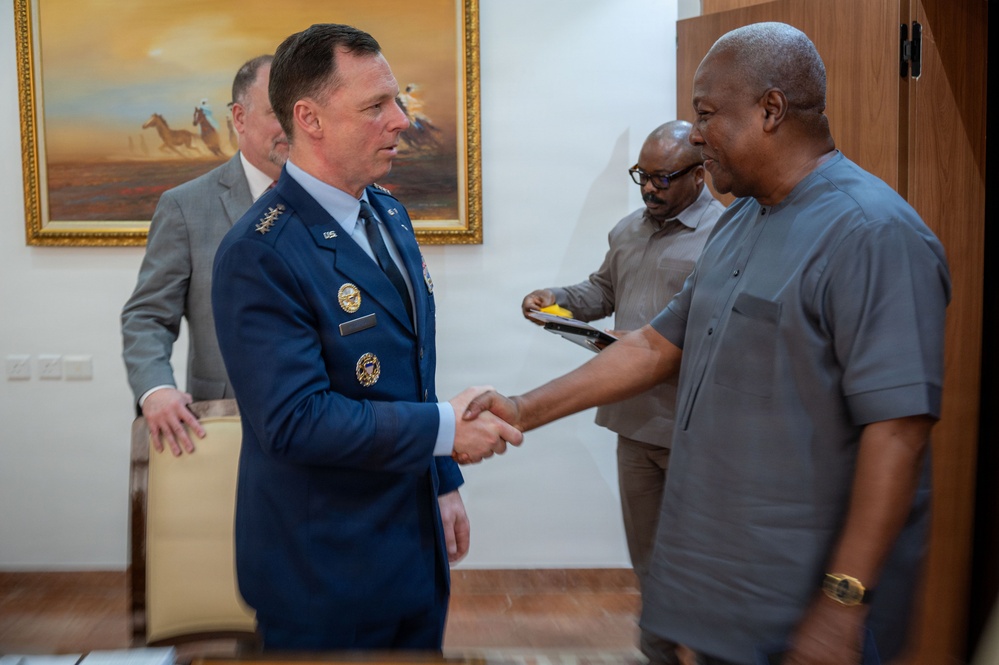 U.S. AFRICOM Commander Air Force Gen. Dagvin Anderson meets with Ghana’s President John Dramani Mahama in Accra, Ghana