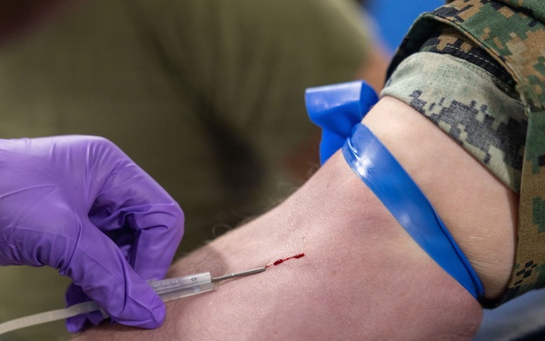 11th MEU Marines, Sailors Conduct Medical Training Aboard USS Boxer