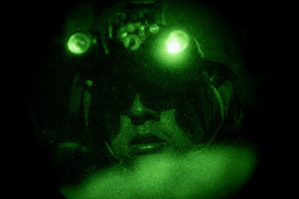 U.S. Marines with 2nd Bn., 4th Marines conduct force-on-force exercise during MTX 1-26