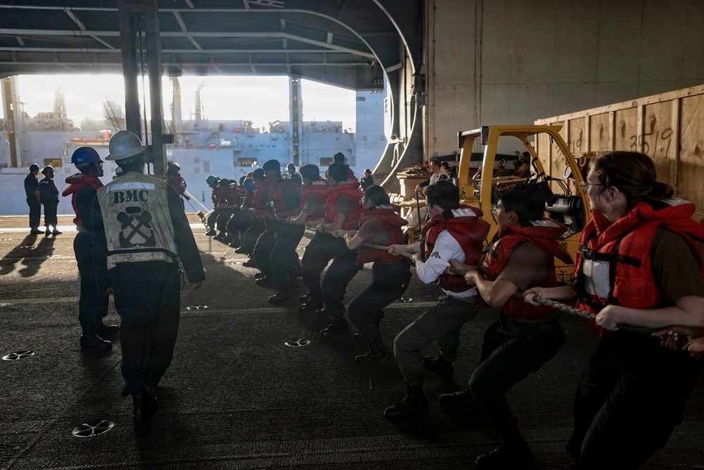 Abraham Lincoln Conducts Replenishment at Sea