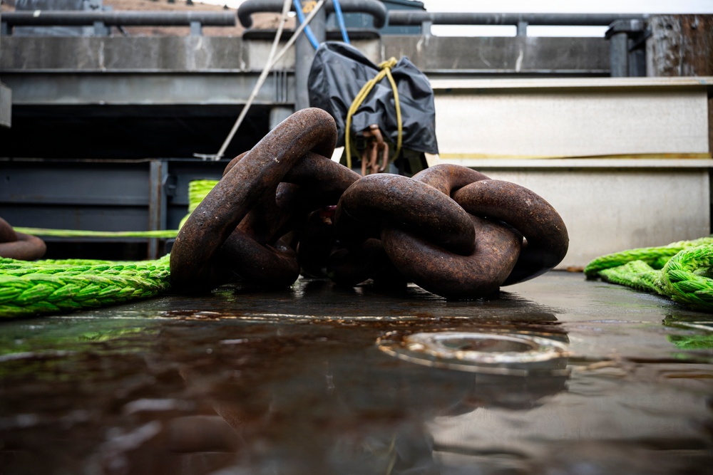 Arctic Edge 2026 medical experimentation participants tour NOAA’s Oscar Dyson (R-224) in Kodiak
