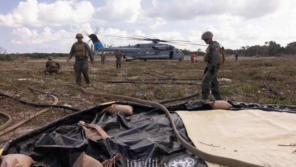 MWSS-271 receives fuel for a FARP during MAG-29 DAO Exercise