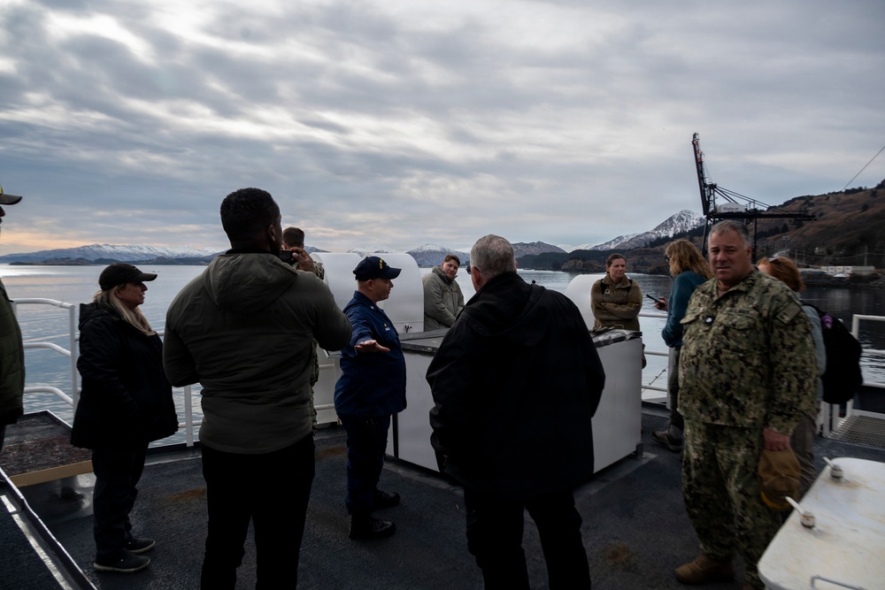 Arctic Edge 2026 medical experimentation participants tour NOAA’s Oscar Dyson (R-224) in Kodiak