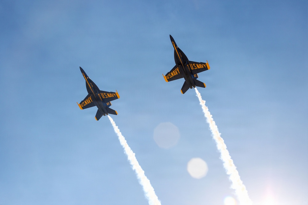 U.S. Navy Blue Angels meet the U.S. Marine Corps Silent Drill Platoon