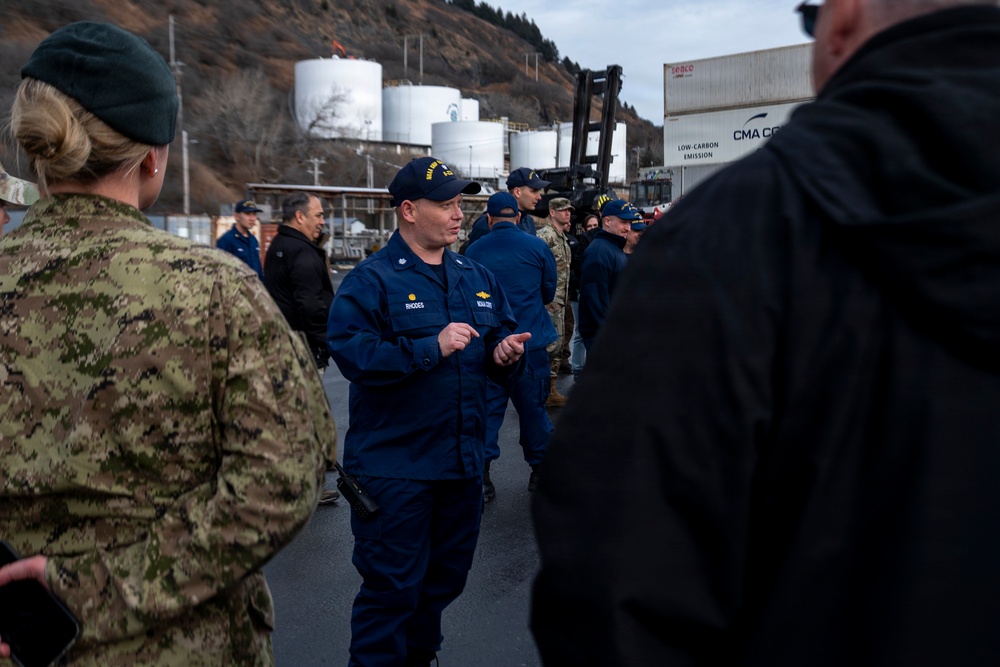 Arctic Edge 2026 medical experimentation participants tour NOAA’s Oscar Dyson (R-224) in Kodiak
