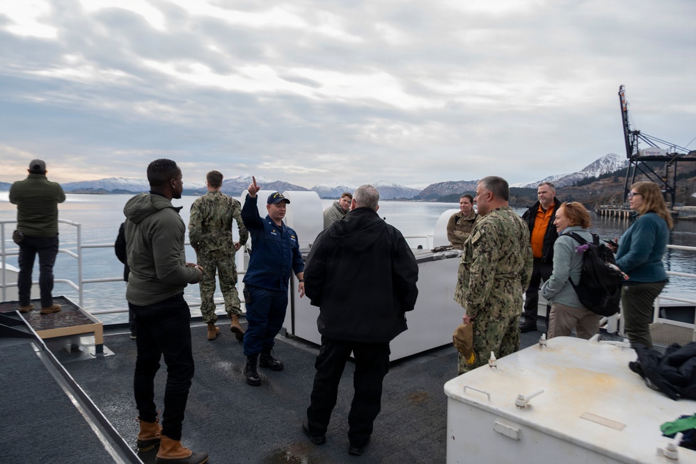 Arctic Edge 2026 medical experimentation participants tour NOAA’s Oscar Dyson (R-224) in Kodiak