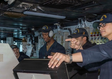 Abraham Lincoln stands watch