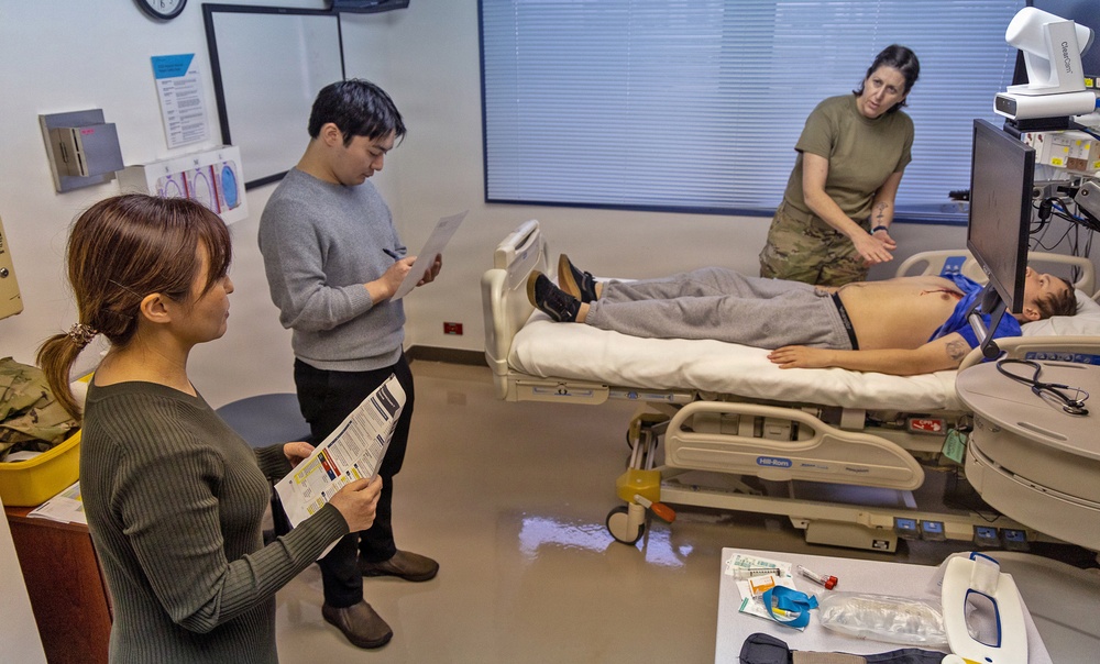USNH Yokosuka Strengthens Theater Medical Readiness with ATLS Certification Course