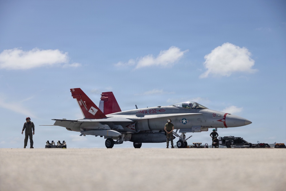 VMFA-232 prepares aircraft with ordnance during GATR