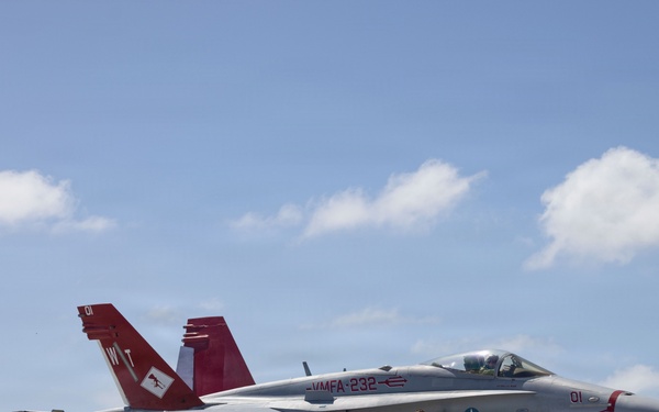 VMFA-232 prepares aircraft with ordnance during GATR