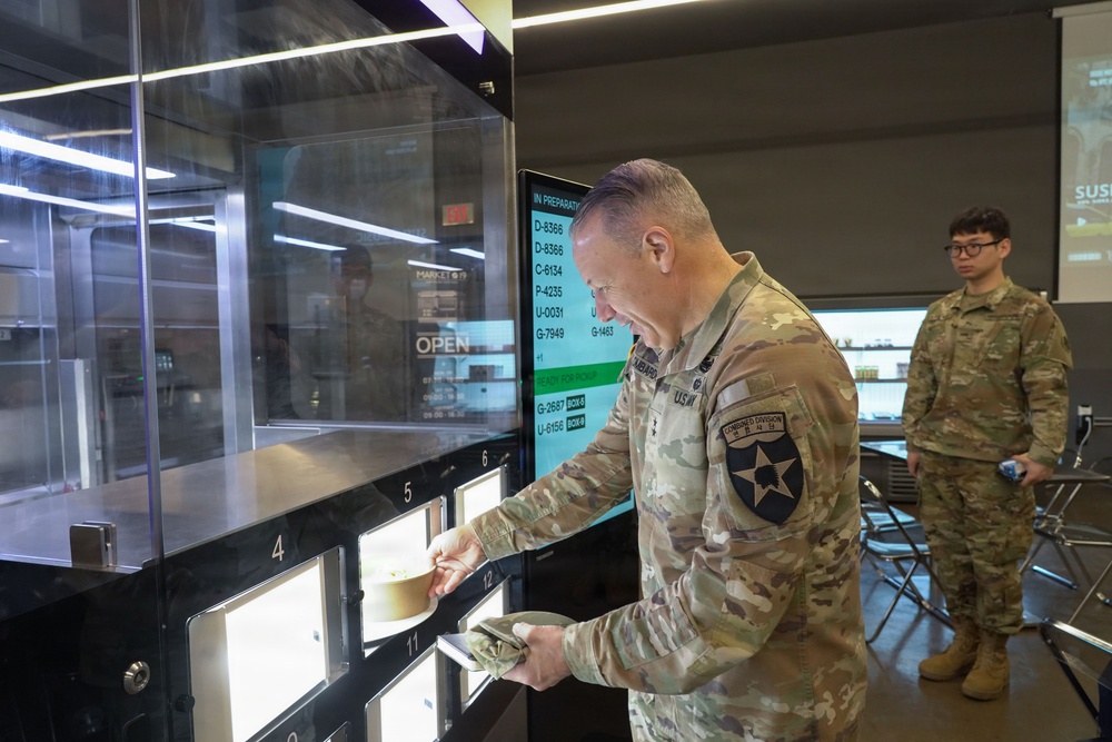 Autonomous meal service in action