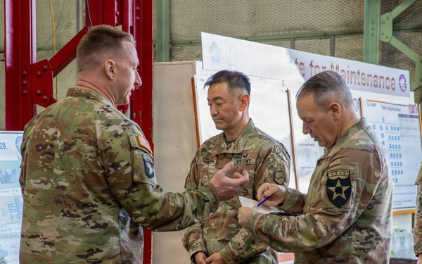 Touring the Combat Power Generation Center