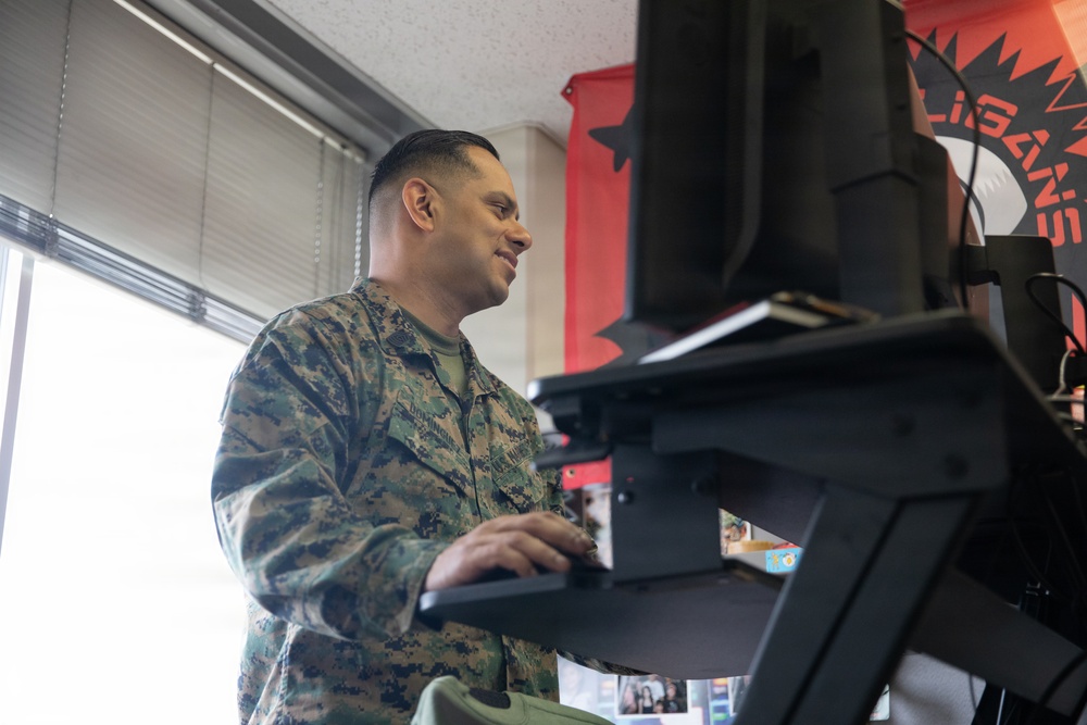 MWSS-171 Master Sgt. Adam Dominguez builds his Marines Motor Tough