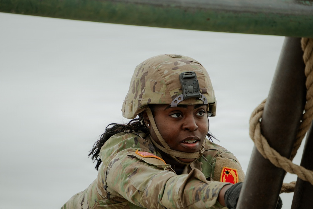 Soldiers from Echo Company, 1-44 ADA conduct Leaders Reaction Course