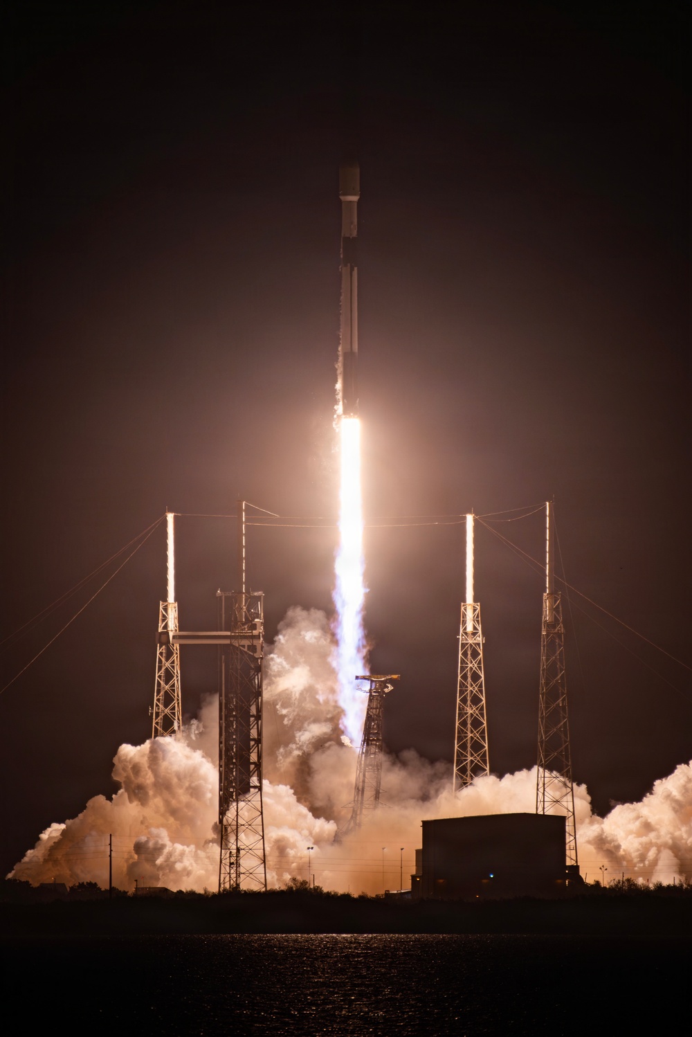 Starlink 10-36 Launches from Cape Canaveral Space Force Station