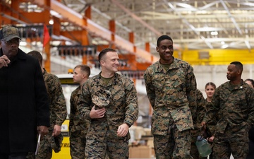 Future Marine Officers Get Inside Global Logistics Engine at Blount Island
