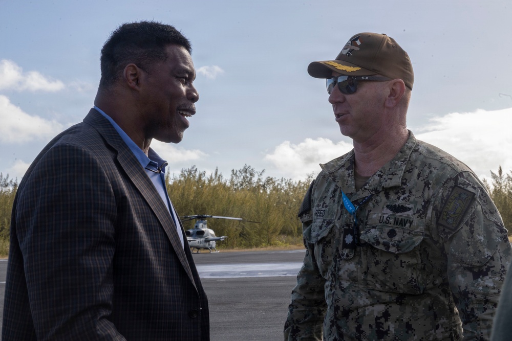 U.S. Ambassador visits The Bahamas during MAG-29 DAO Exercise