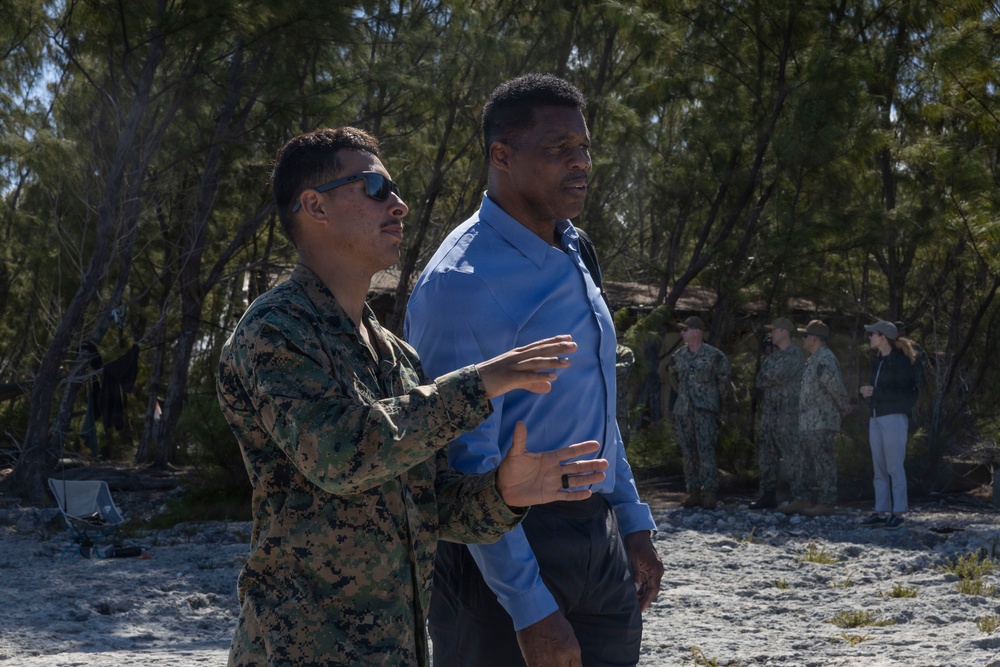 U.S. Ambassador visits The Bahamas during MAG-29 DAO Exercise