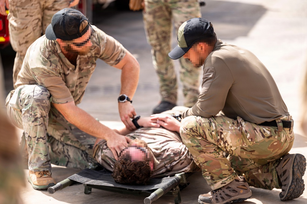 82nd ERQS conducts joint medical and rope rescue training with Spanish Special Naval Warfare Force