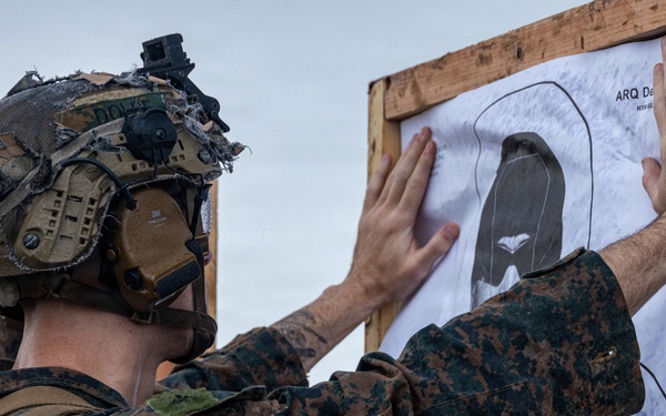 31st MEU | Battery Co live-fire deck shoot